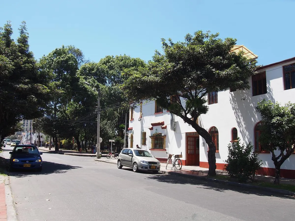 Hotel Caney Lodge Bogota 2*,